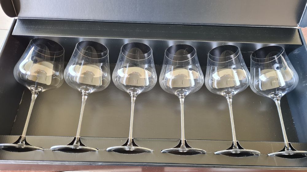 Mophorn Weinglaspolierer, elektrische Glaspoliermaschine mit 8 Bürsten