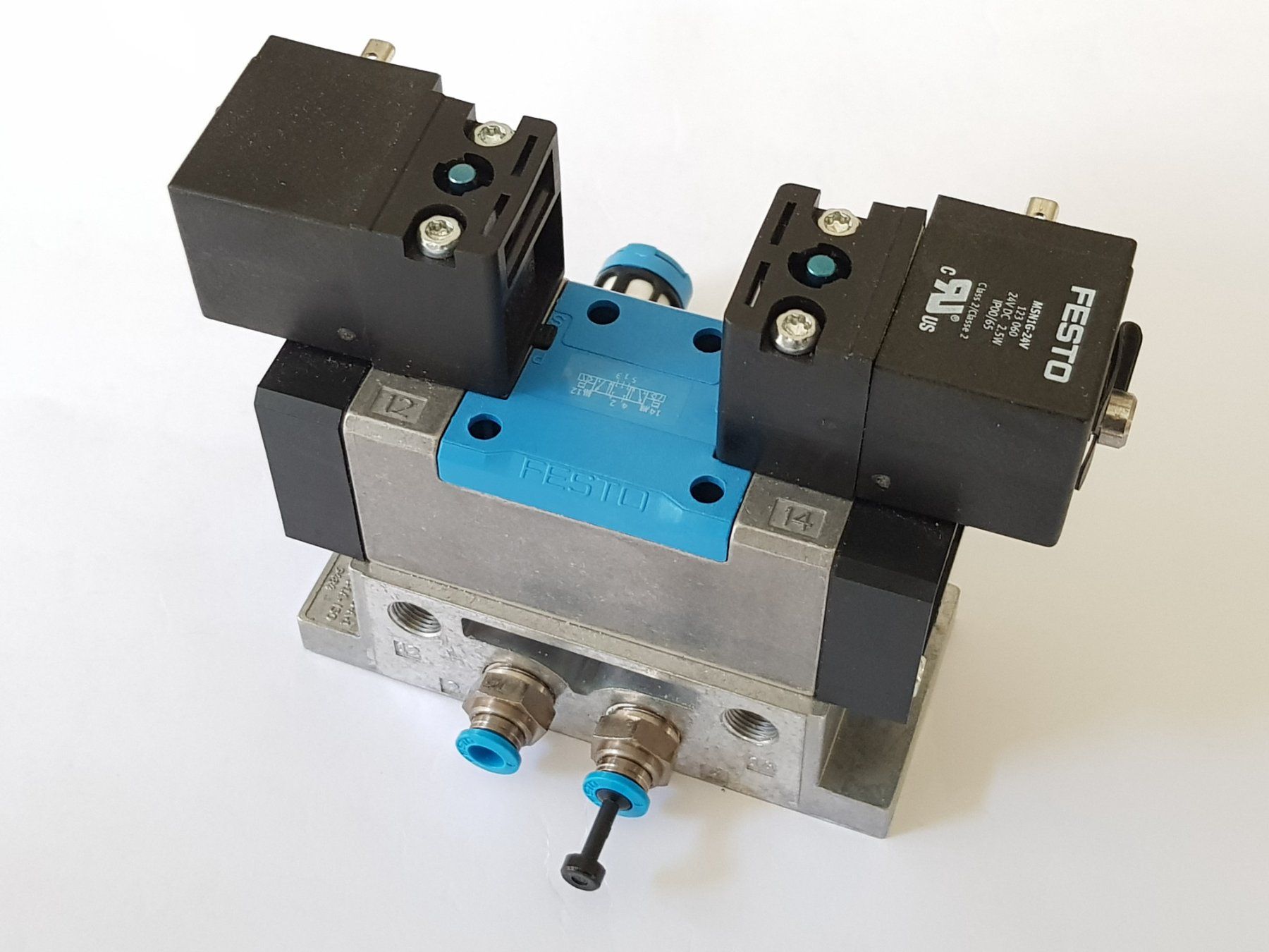 Festo Metall- & Schlosserei Sonstiges: 5/3 Magnet Ventil mit Anschlussplatte Magnetspule Dämpfer – Neu (gemäss Beschreibung) aus Kappelen von swyder 9