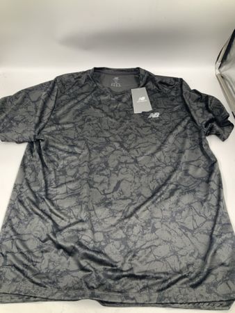 New Balance Sportshirt Herren schwarz Grösse XL neu