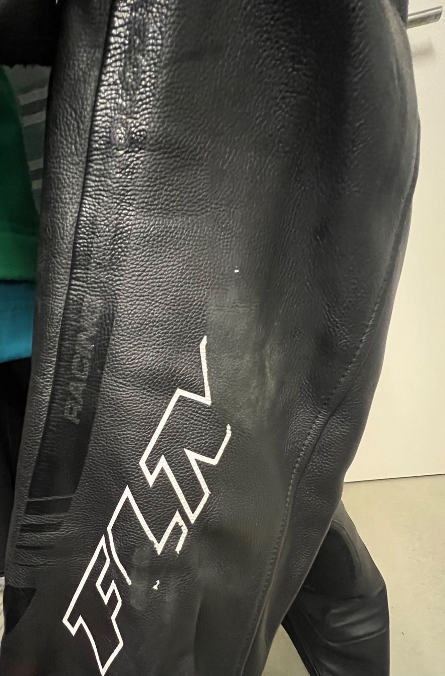 Protezioni & Imbottiture: FLM Lederkombi Racing Technology Gr. 50 – Usato da Luterbach venduto da arbefortytwo 2