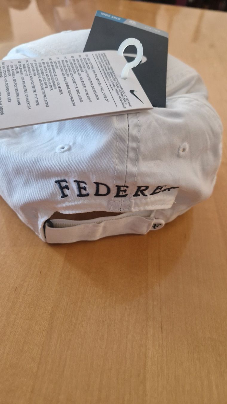 Autografi: Roger Federer Original Autogramm auf RF Nike Cup – Nuovo (secondo la descrizione) da Salmsach venduto da aacs65 2