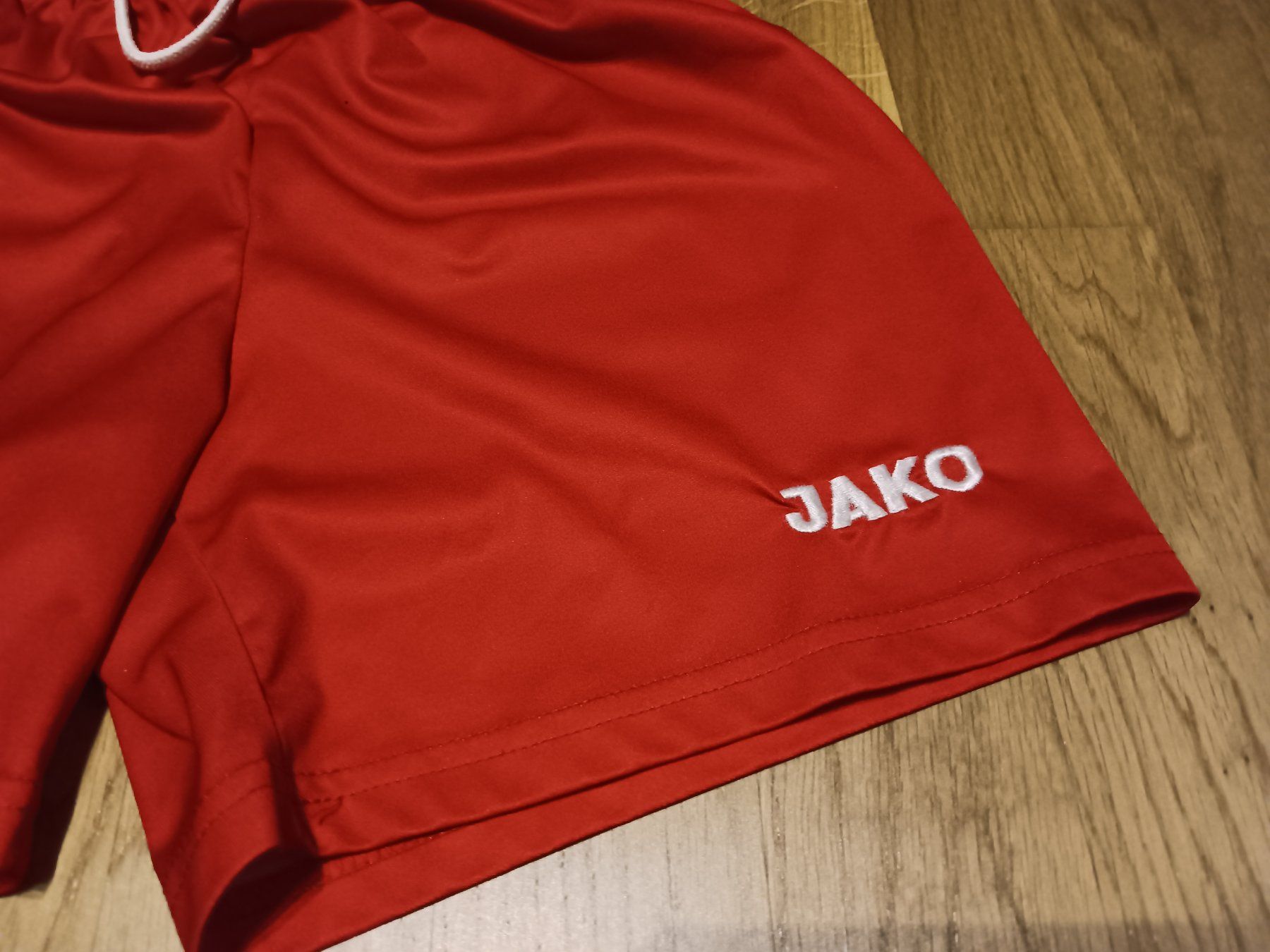 Adidas Pantaloni: Fussball  Shorts JAKO ,Gr. XS – Usato da aarburg venduto da macacito 2