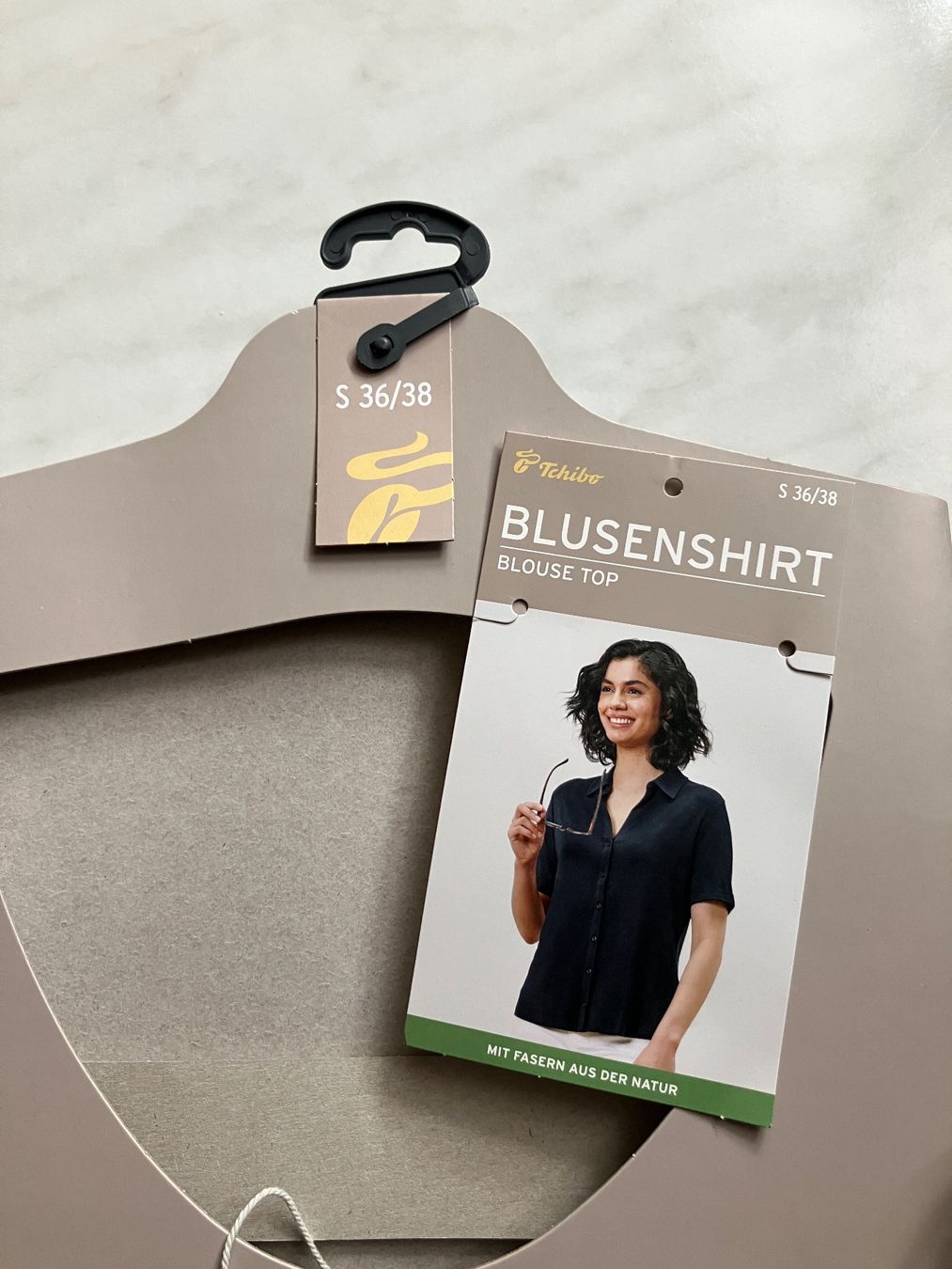 Tchibo T-Shirts: Blusenshirt Tchibo dunkelblau (NEU) – Neu und originalverpackt aus Ernetschwil von Airboom 1