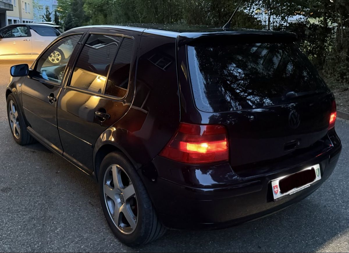 VW Autos: VW Golf 1.9 Diesel – Gebraucht aus Bazenheid von zku_nsq6 3