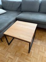 Couchtisch aus Akazienholz 60x60