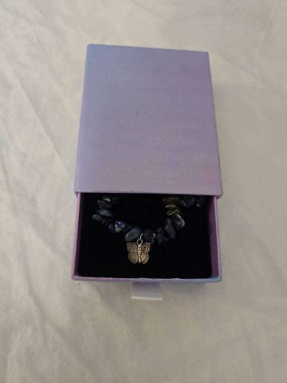 Catenine: Collier sodalite – Usato da Cheseaux-Lausanne venduto da Ana_Gandarinho 2