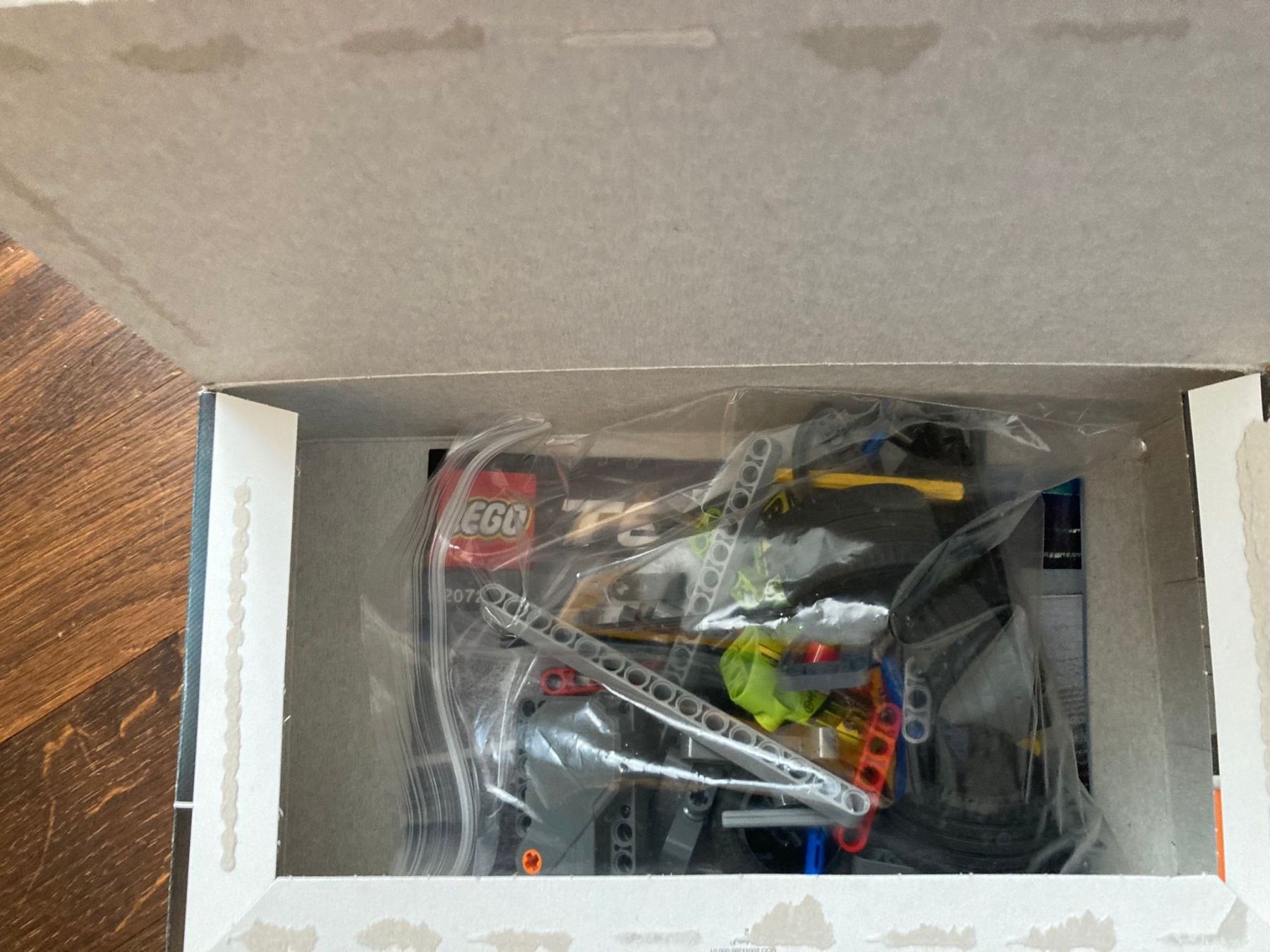 Lego Kit di costruzioni: Lego Technic 42072 Zack! Rennauto - komplett – Usato da Hochdorf venduto da seetaler12 3