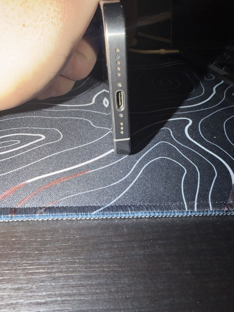 Apple Portables: Iphone 15 pro – D'occasion à Küssnacht am Rigi par Sam_j7cp 4