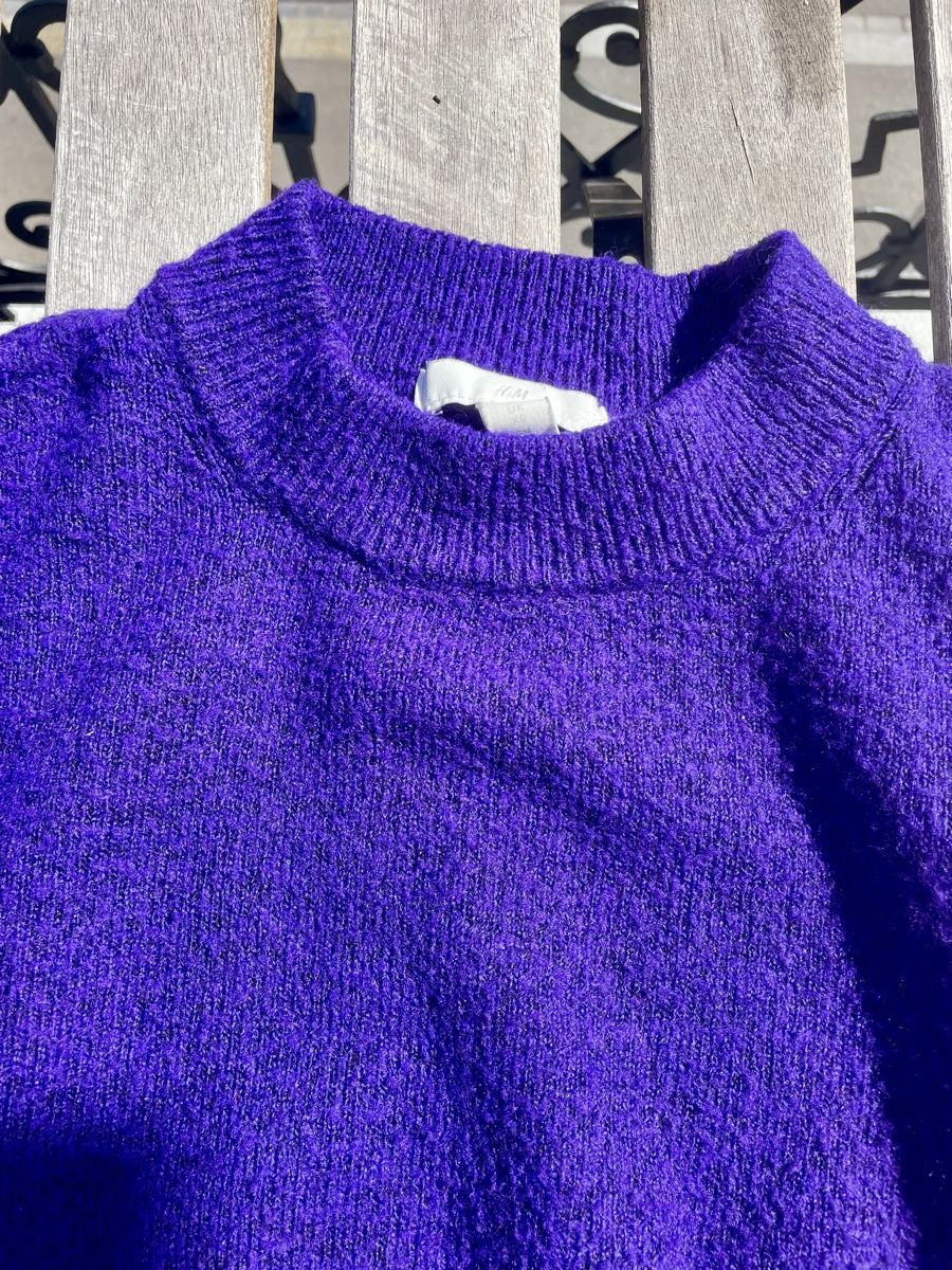 H&M Pulls & Sweat-shirts: Wunderschöner Pullover in Lila/Violett, grosses XS – Neuf (Voir description) à Zürich par Carlajimena 6