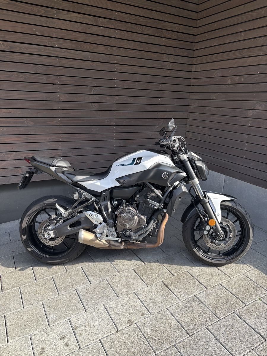 Yamaha Route: Yamaha MT07 2017 – D'occasion à Lenzburg par meier.kevin 1