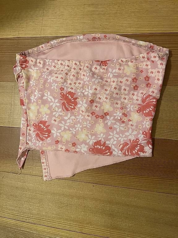 Camicette, T-shirt & Top: Rosa Blumen Bandeau-Top – Usato da bern venduto da celio777 1