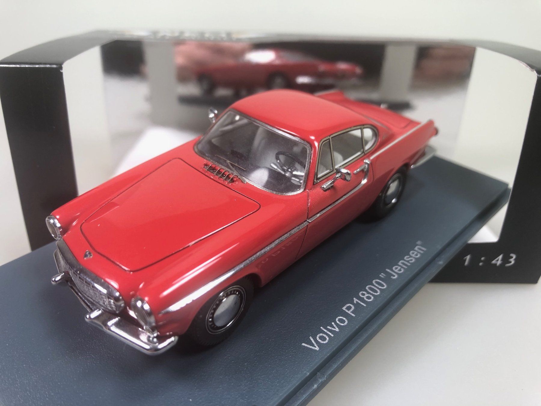 Volvo Modellini d'auto: Volvo P1800 - Neo - 1:43 – Difettoso da Widen venduto da Himan