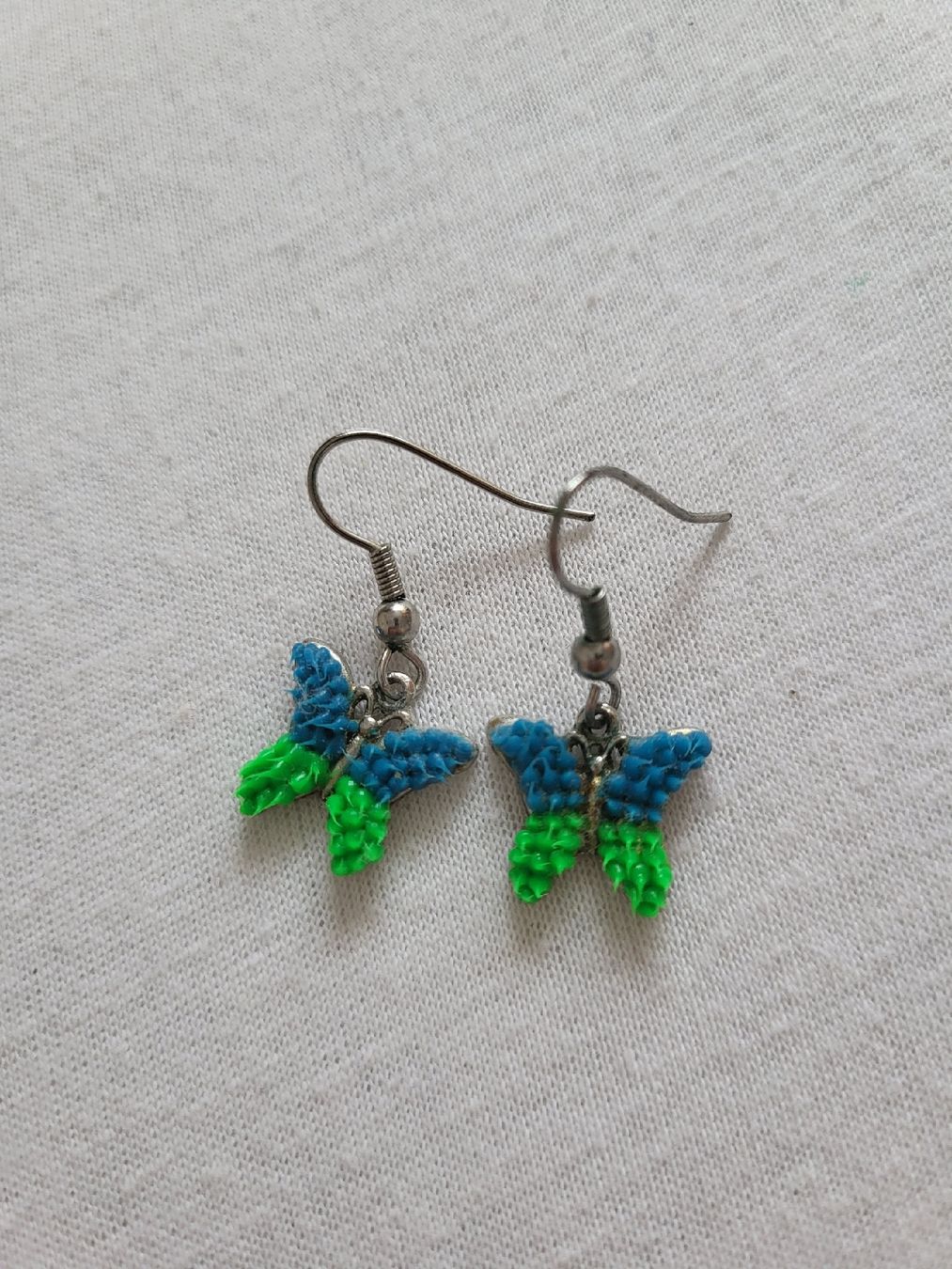 Orecchini pendenti & Orecchini a lobo: boucle d'oreilles papillon – Usato da Villars-sur-Glâne venduto da dia_2q2l