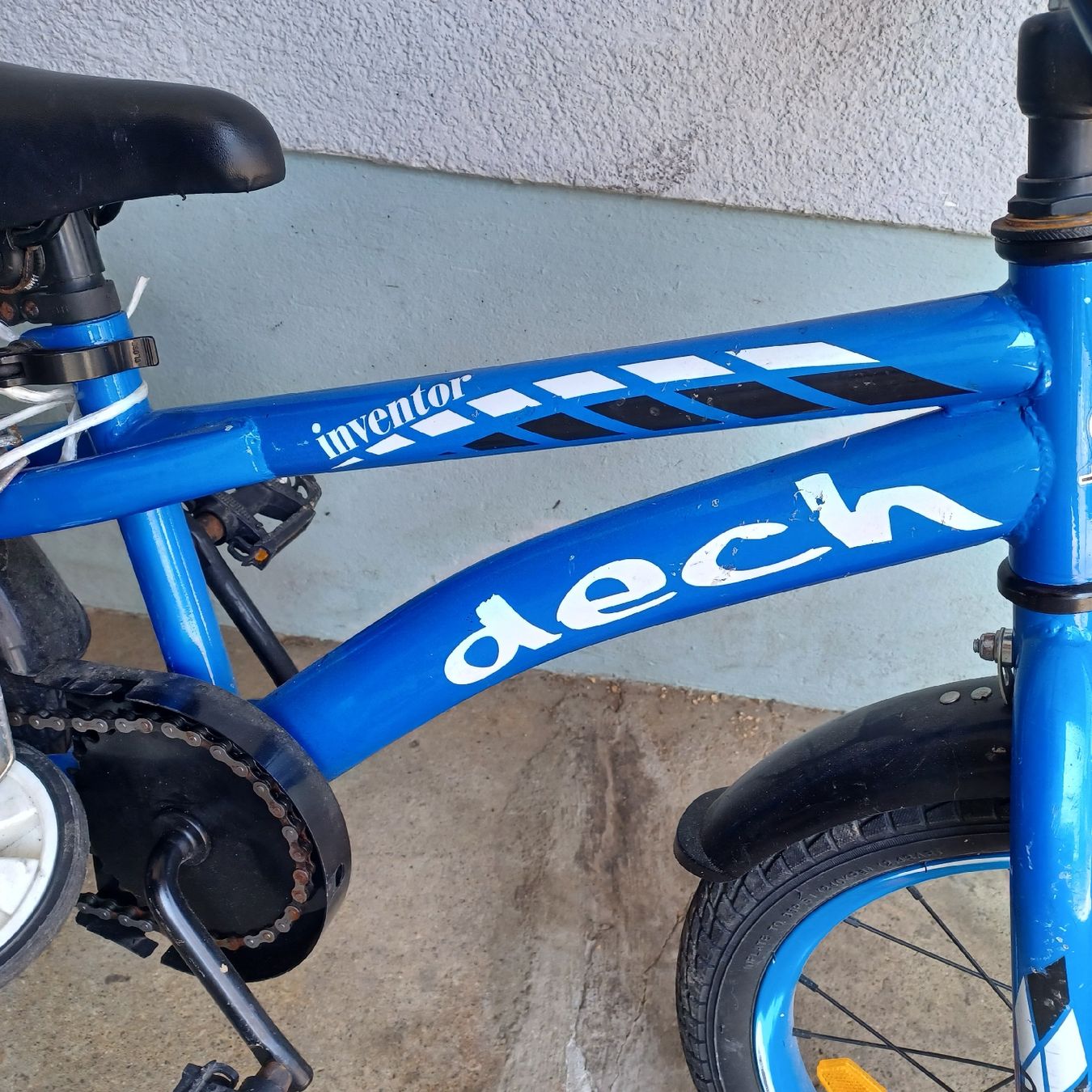 Biciclette: Kinderfahrrad mit Stützräder – Usato da Waldkirch venduto da Fantasia-101 4