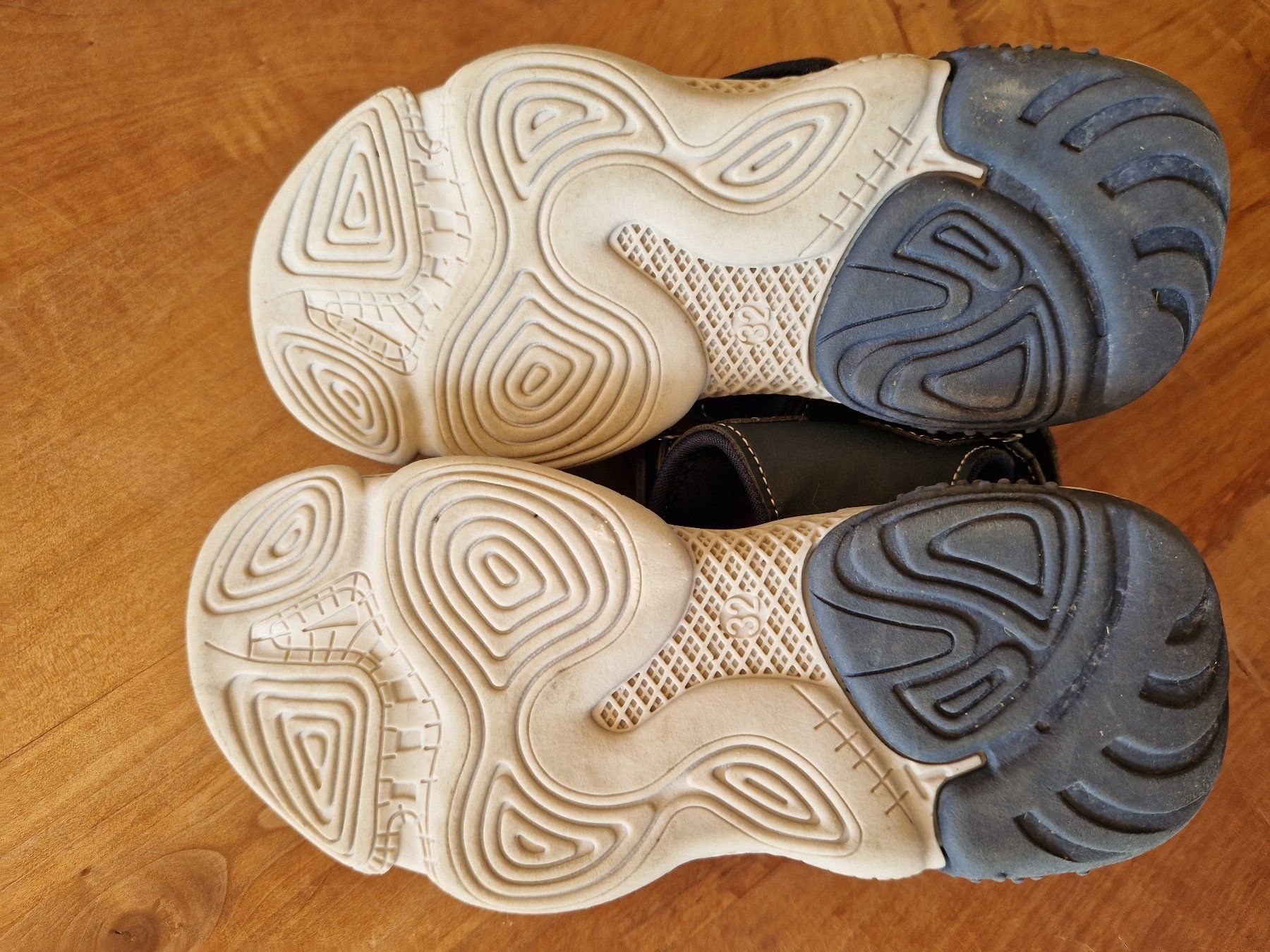 Scarpe per ragazzi: Sandalen / Sommerschuhe 32 – Usato da Giswil venduto da monimaus08 2