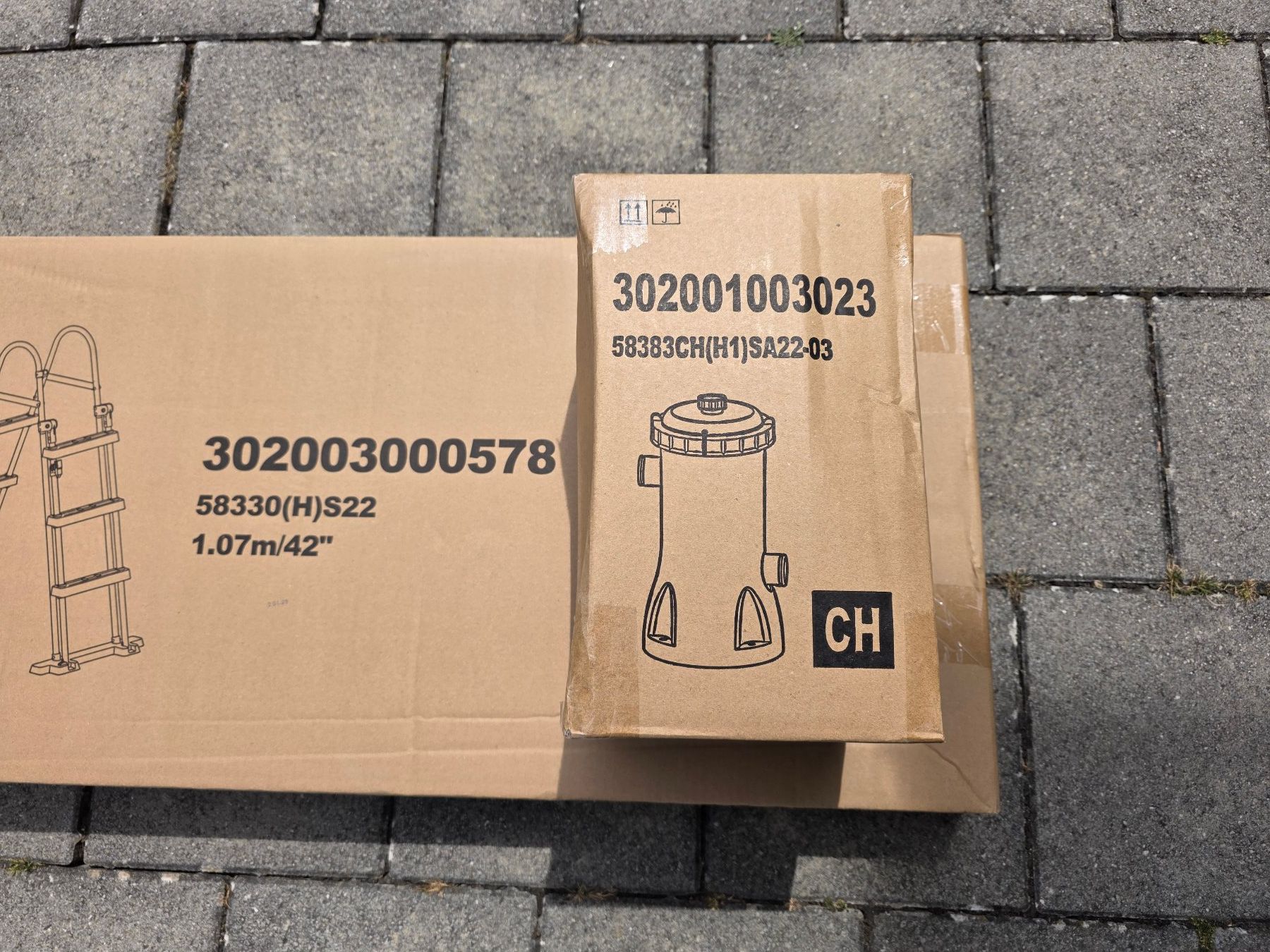 Bestway Leitern: Leiter und Filteranlage neu in OVP – Neu und originalverpackt aus Halten von Athlonxp 1
