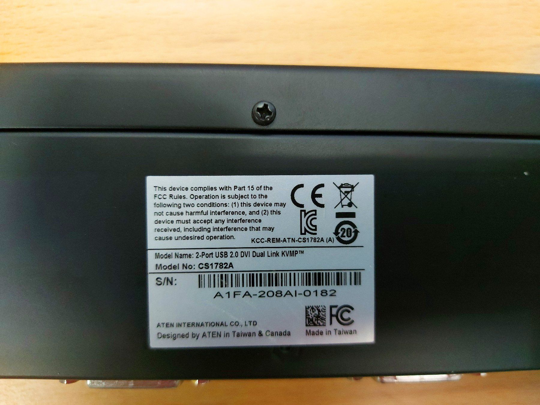 Hub & Switch: KVM Switch, Aten CS1782A, 2 Port USB Hub – Usato da Mettmenstetten venduto da Tschaebis 3