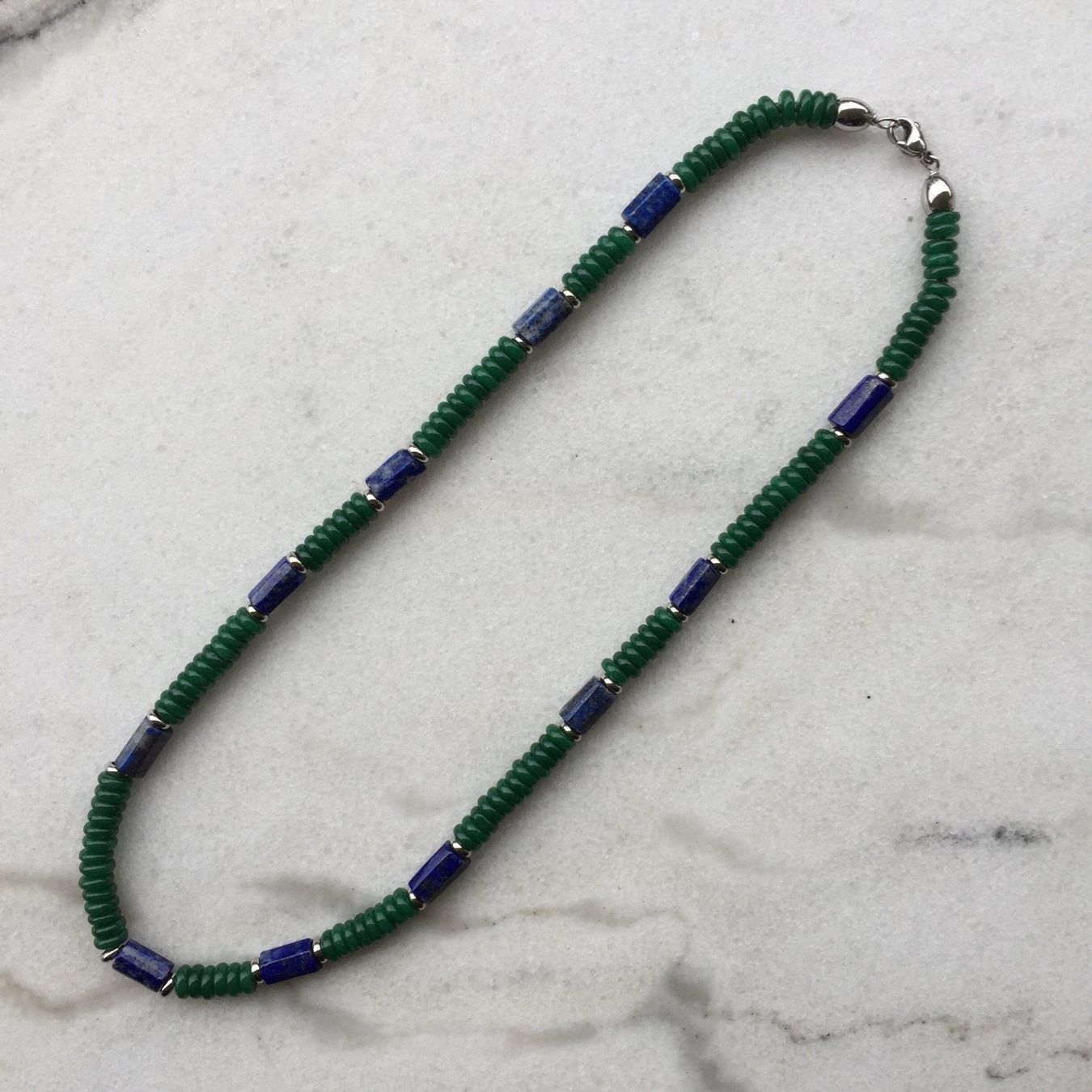 Ketten: Lapislazuli Kette mit Jade – Neu und originalverpackt aus Luzern von Pegasus003