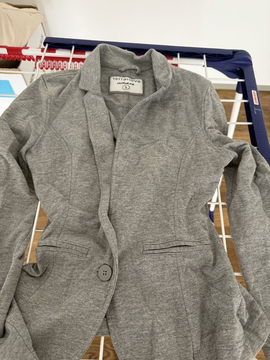 Blusen: Blazer Grösse S – Gebraucht aus Zürich von bia_6kmj