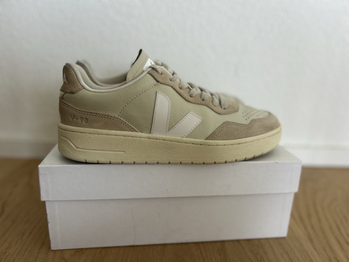 Veja Scarpe da donna: Veja Sneakers Beige (39) – Usato da Uitikon Waldegg venduto da any_6lcf 2