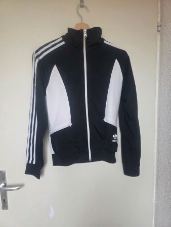 Adidas Trainingsjacke schwarz weiss gebraucht Zustand