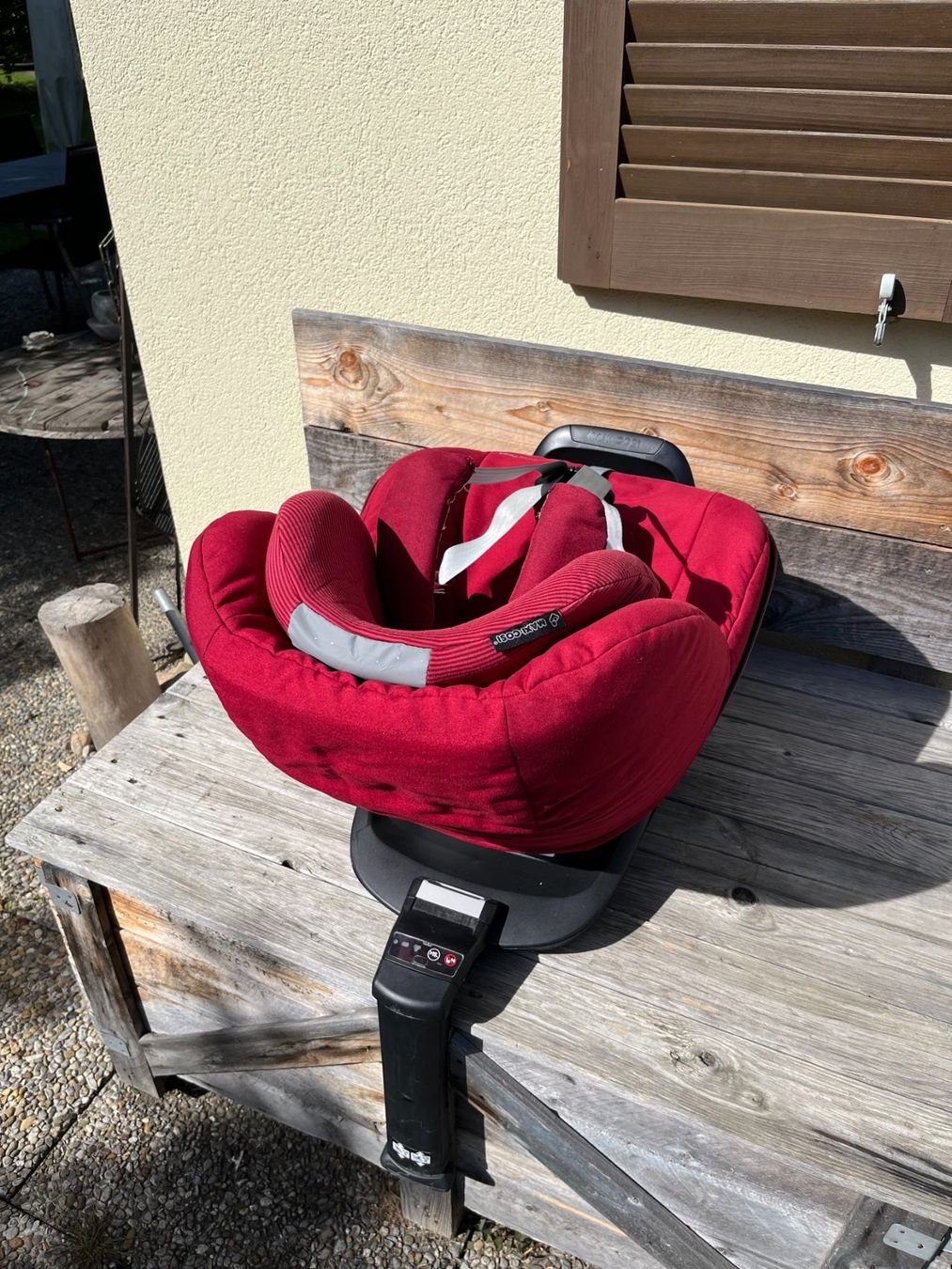 Maxi-Cosi Auto-Kindersitze: Maxi-Cosi 2way Pearl inkl. Station – Gebraucht aus St.Margarethen TG von Lynx83 6