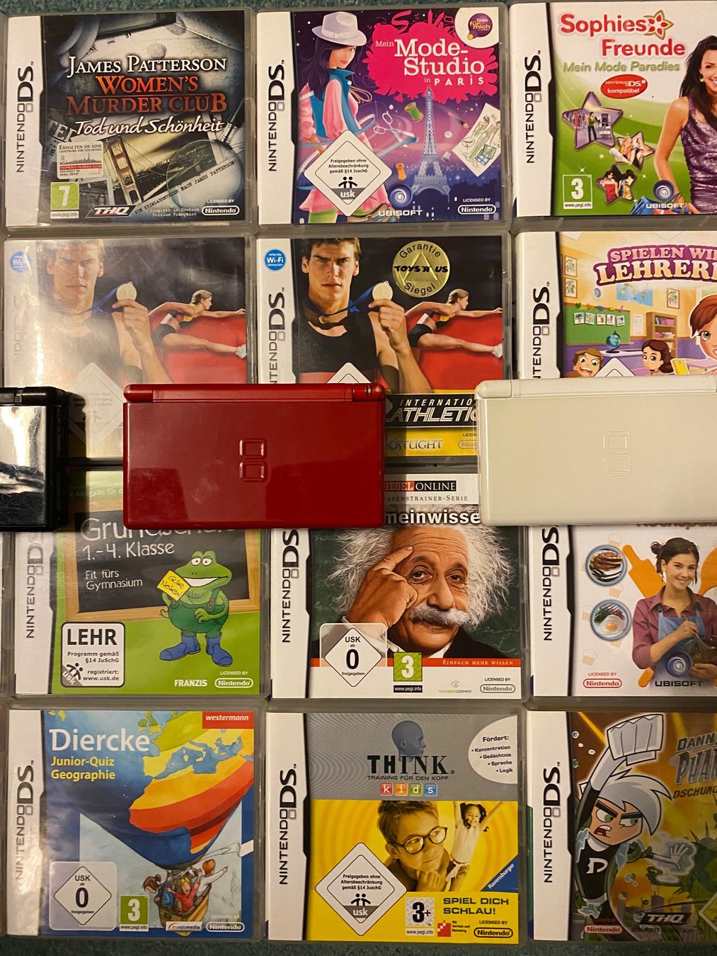 Nintendo Spiele: 3x Nintendo DS Lite inkl 24 Games – Gebraucht aus St.Gallen von MedienJoe 3