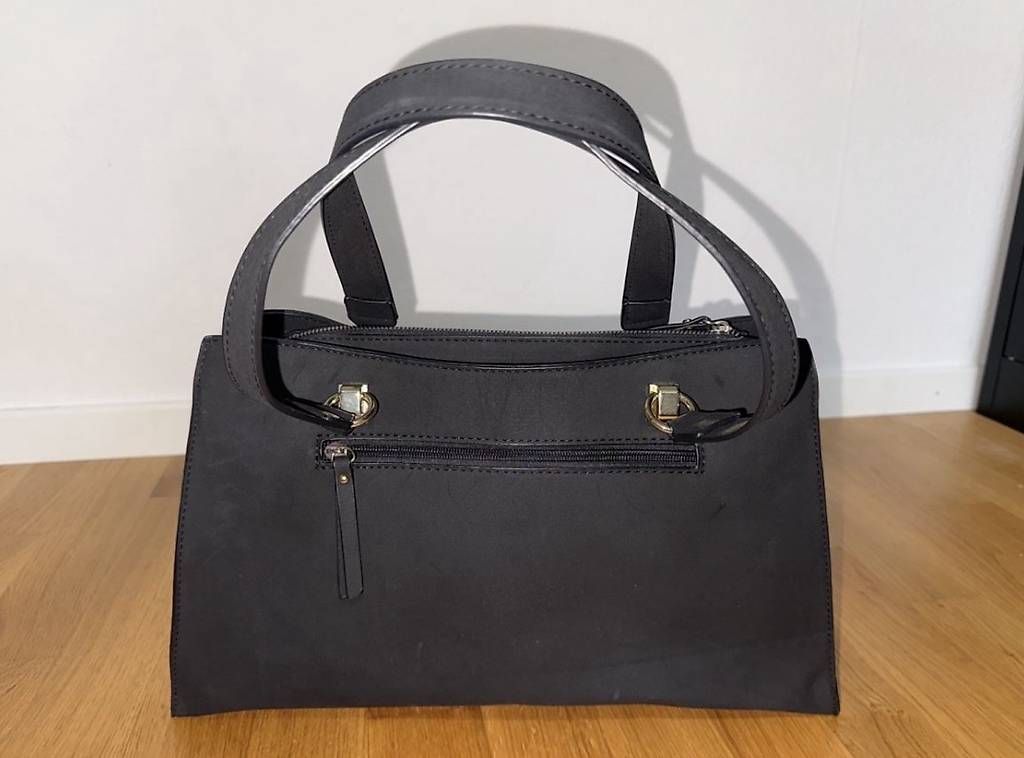 Borse da donna: Schwarze Handtache E & N – Nuovo e nell'imballaggio originale da Schaffhausen venduto da SaSchreiber 1