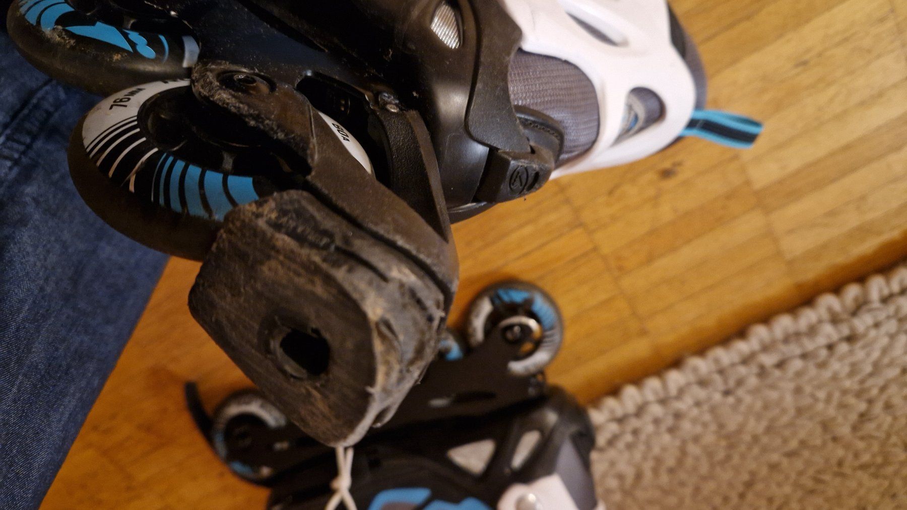 Patins à roul. & inline: Inline Skates Rollerblade Spitfire, Grösse 36.5 bis 40.5 – D'occasion à Davos Monstein par Loiseleurea 5
