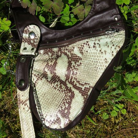 Schultertasche Damen, braunes Pferdeleder und Snakeprint