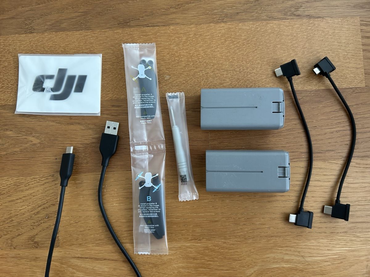 DJI Action Cam: DJI Mini 4K Drohne mit Zubehör – Neu (gemäss Beschreibung) aus Muttenz von nivsstnr 2