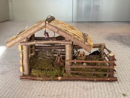 Krippenstall Holz mit Beleuchtung