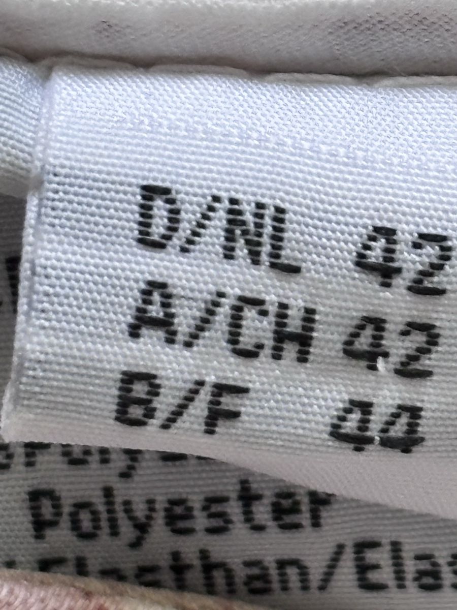 Jeans: Sommerhose 42 – Usato da Schliern b. Köniz venduto da Puffin48 4