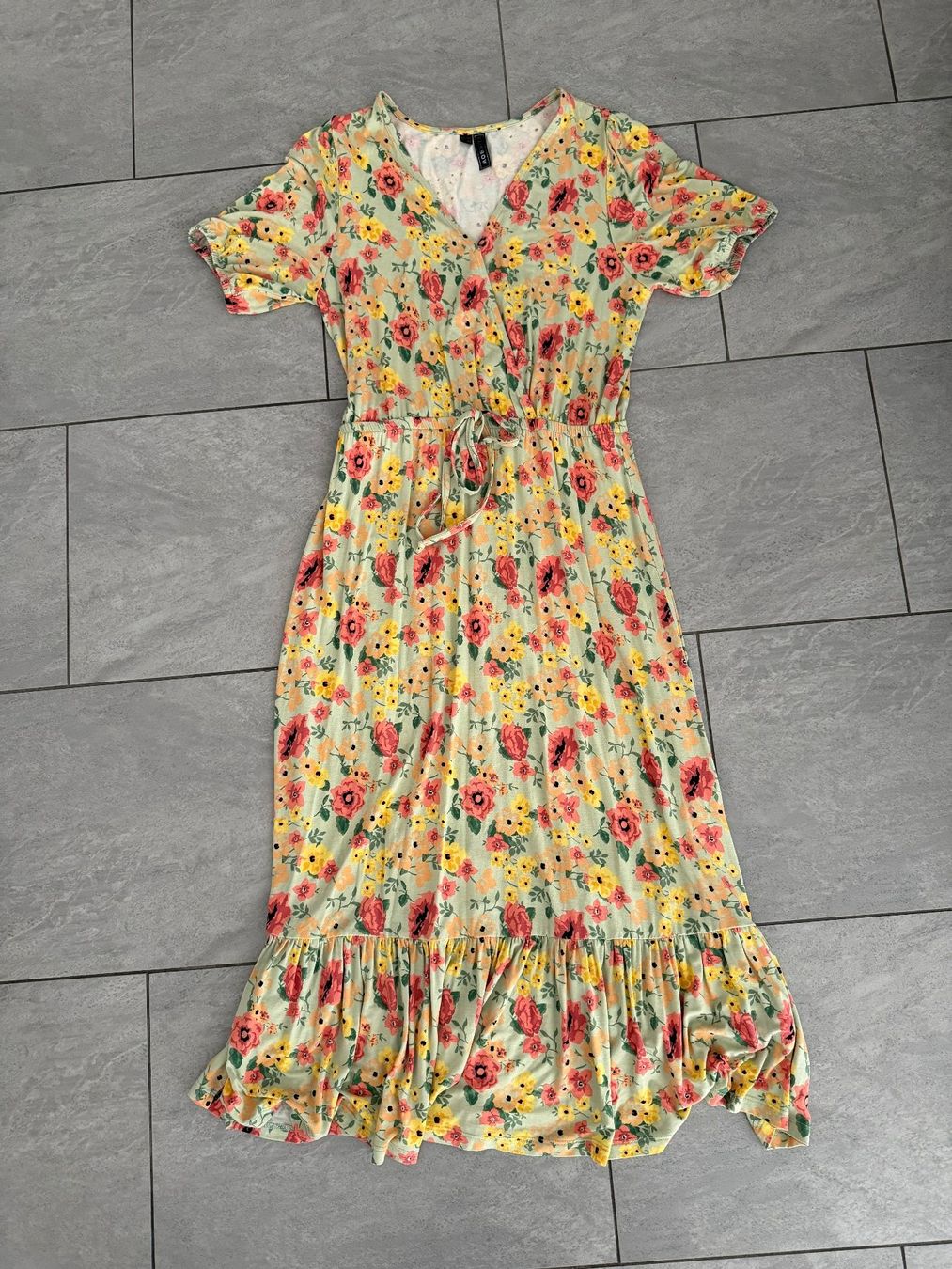 Rainbow Kleider: Maxikleid - Grösse 36/38 - Rainbow – Gebraucht aus Bülach von Loredana13