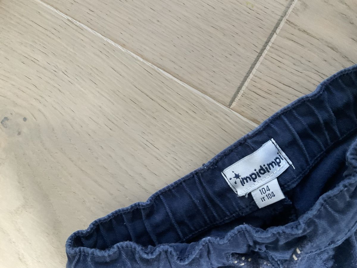 Pantaloni: Kinder Hose gr 104 – Usato da Zürich venduto da TheShips 2