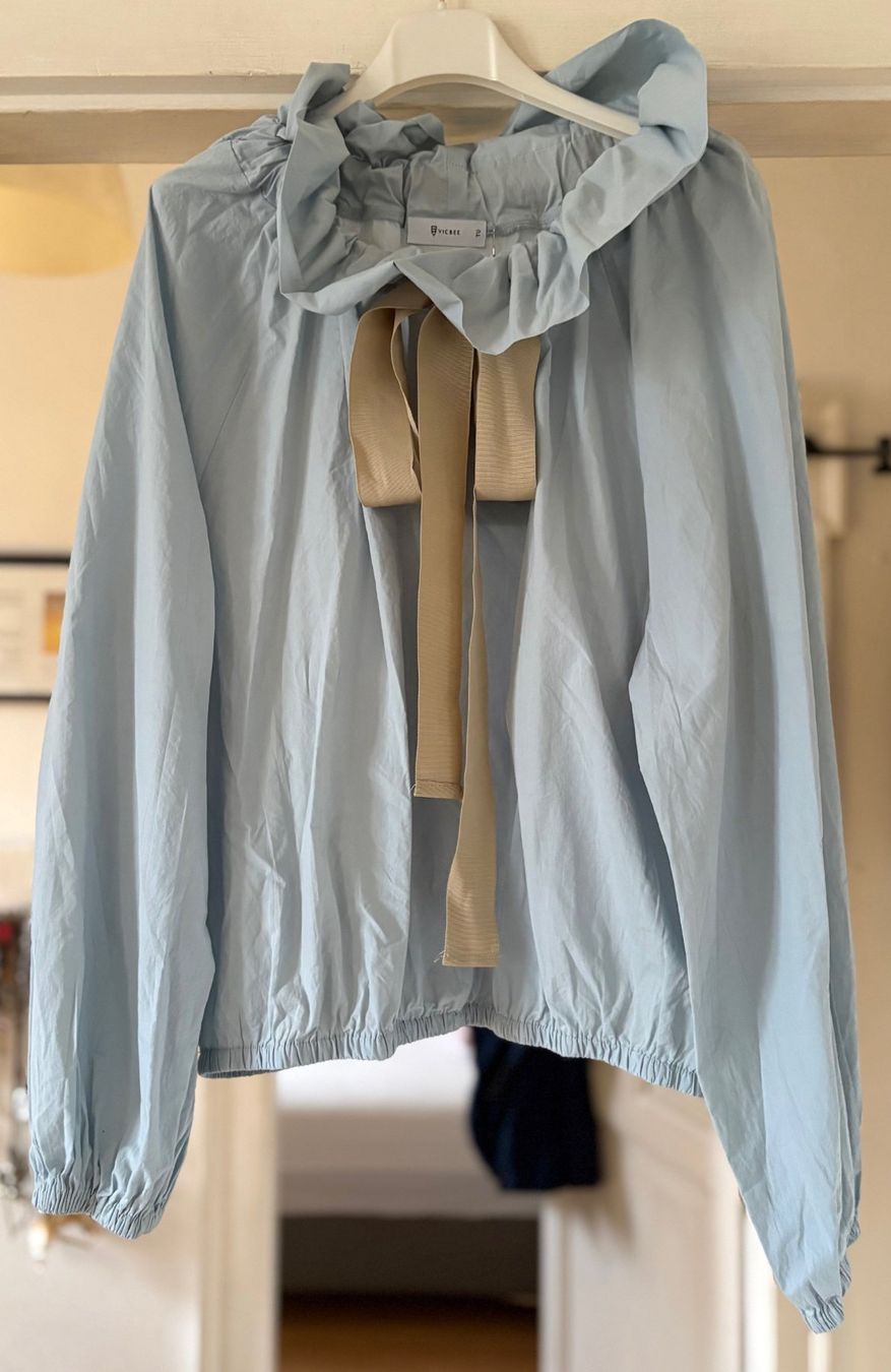 Blusen: CHEMISE/BLOUSE EN COTON! M – Neu und originalverpackt aus Locarno von NicoNion
