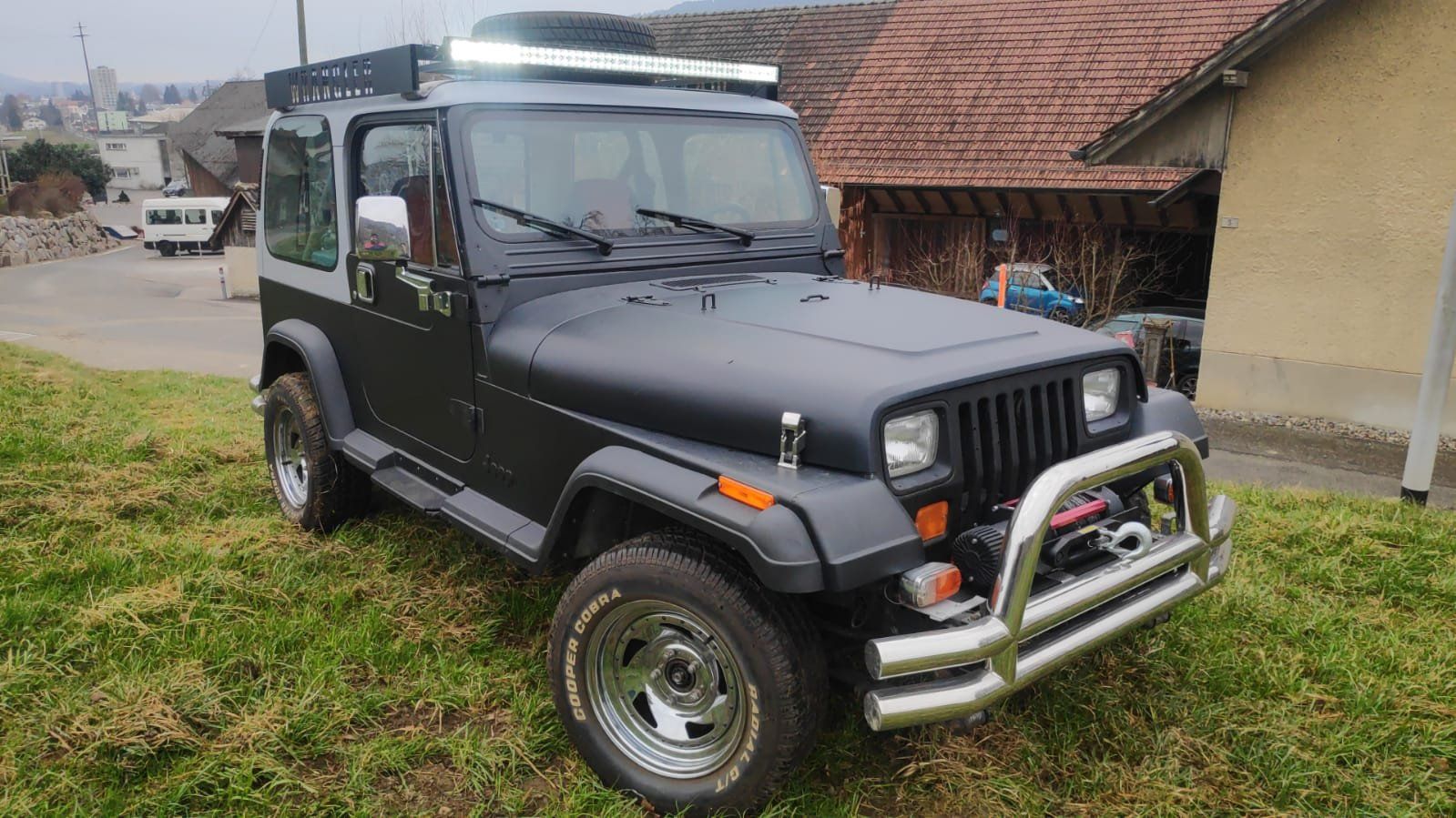 Jeep Automobili: Jeep Wrangler – Usato da Reinach AG venduto da GarageDenis 1
