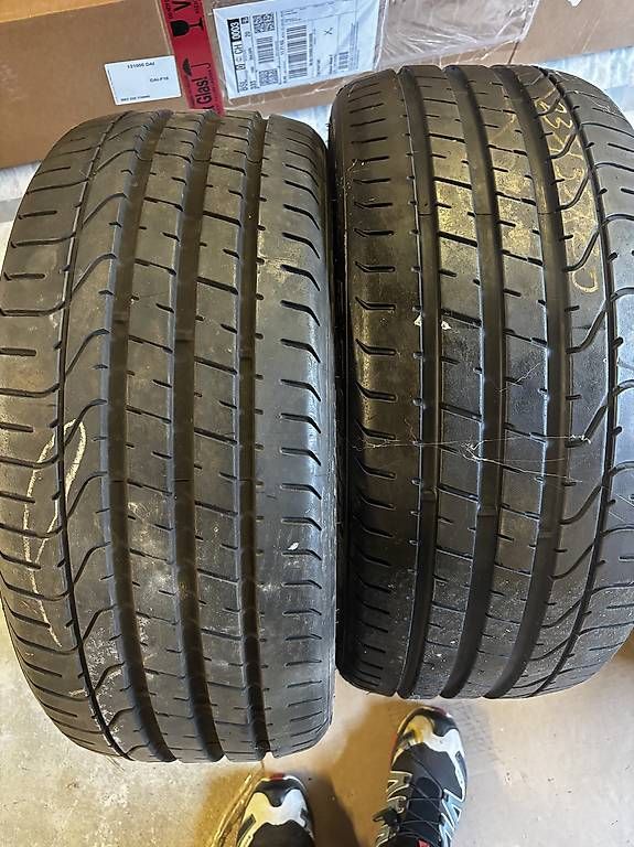 Altro in Scrittura & Disegno: 2 pneus Pirelli P zero 235 35 ZR 20 – Usato da GLAND venduto da POCCNR
