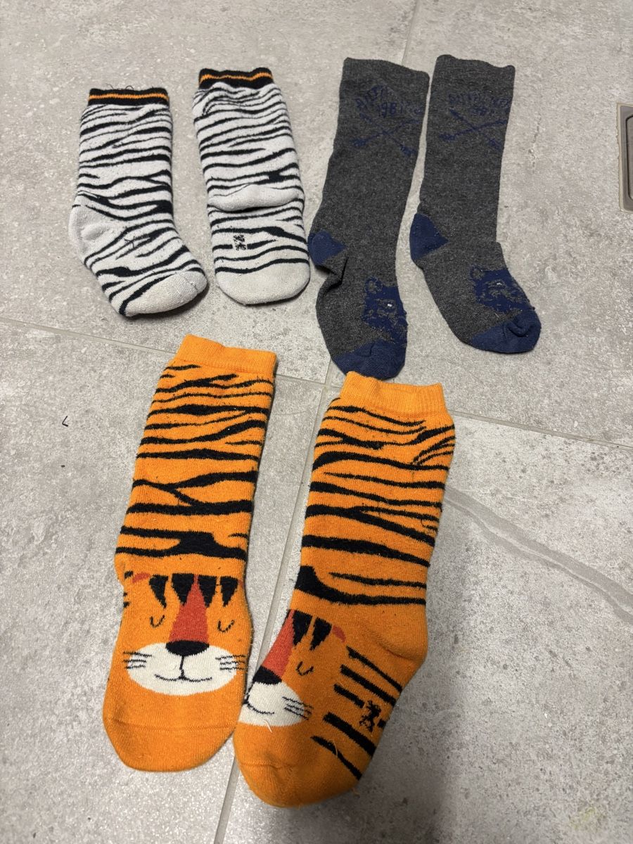 Socken für Kinder: Chaussettes enfant taille 23 - 26 – Gebraucht aus Salvenach von gwenwywar