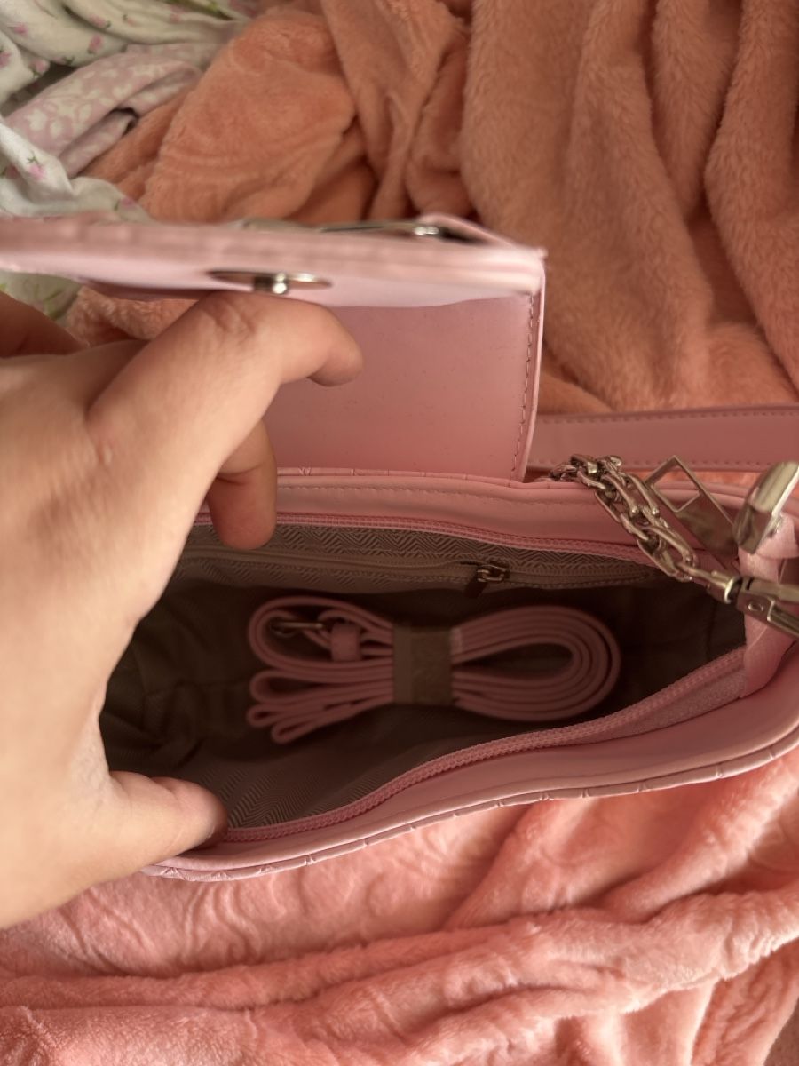 Borse da donna: Rosa Herz Tasche  – Nuovo (secondo la descrizione) da Dübendorf venduto da ame_g69g 1