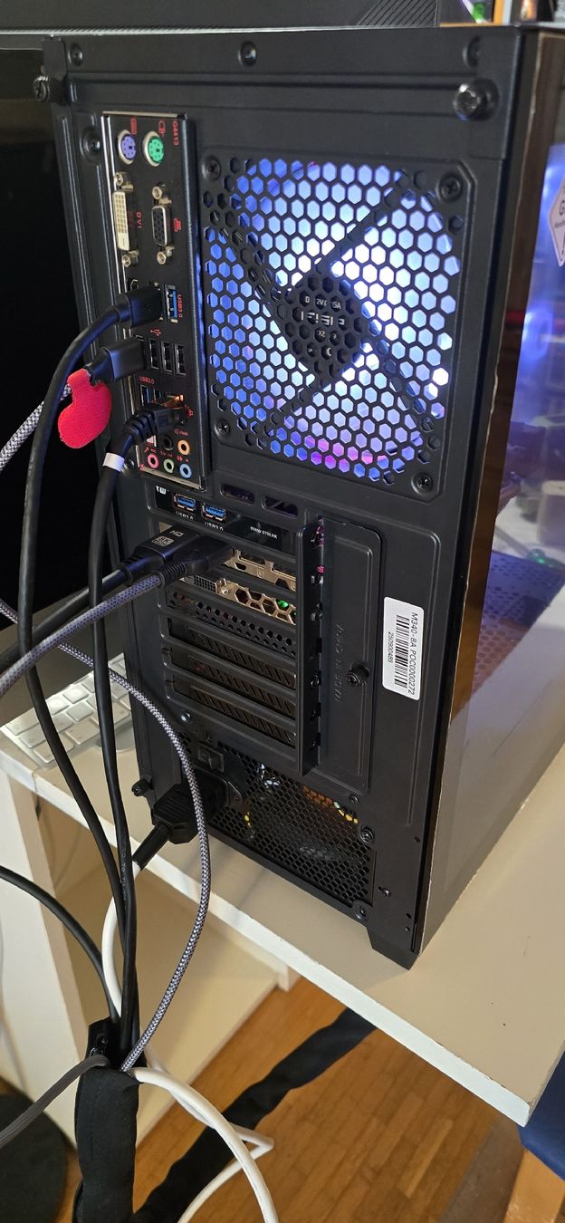 PC: PC mit Gigabyte Mainboard  – Usato da Amriswil venduto da Chris-Tech 3