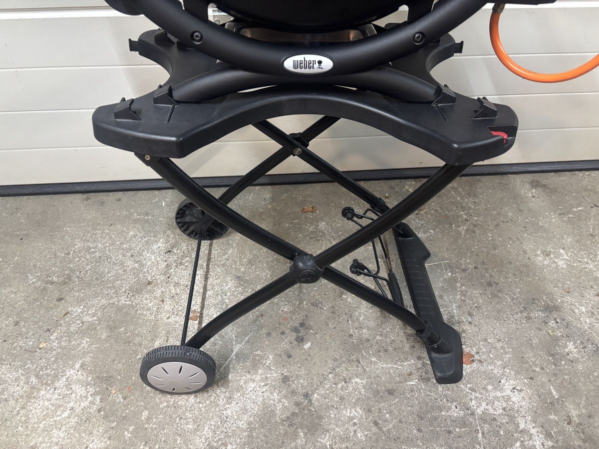 Weber Griglie: Weber Gasgrill Q1200 – Usato da Mümliswil venduto da Stormorange 2