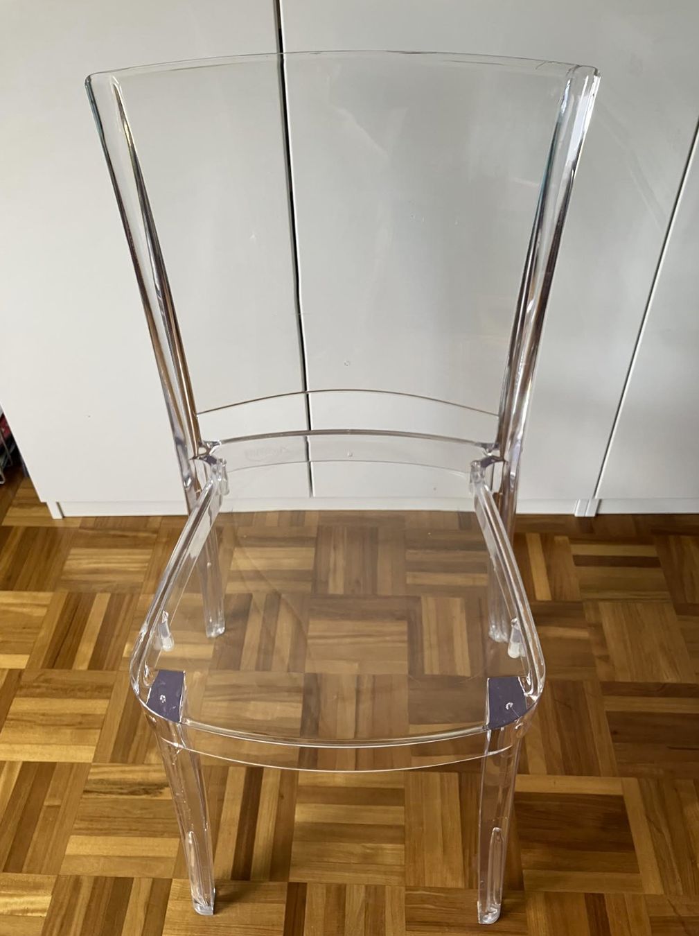 Stühle: 6 Plexiglas Stühle – Gebraucht aus Kilchberg ZH von Antarasu 2