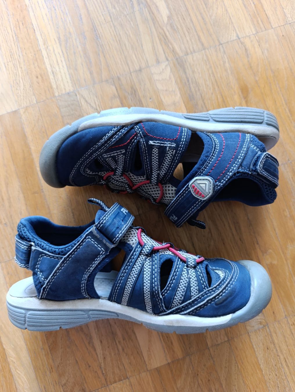 Fila Scarpe per ragazzi: Kinder Sandalen, Gr. 34 – Usato da Zürich venduto da mir_2kjl 3