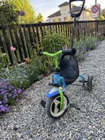 Tolles Kindervelo / Dreirad mit Schiebestange, Top! (53)