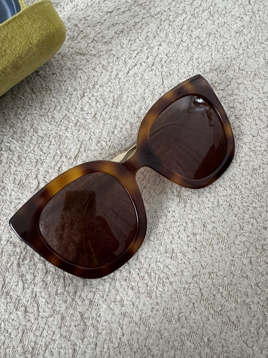 Gucci Brillen & Gläser: Exklusive Gucci Sonnenbrille in Hornoptik – Neu (gemäss Beschreibung) aus Wallisellen von LunaUnica 1