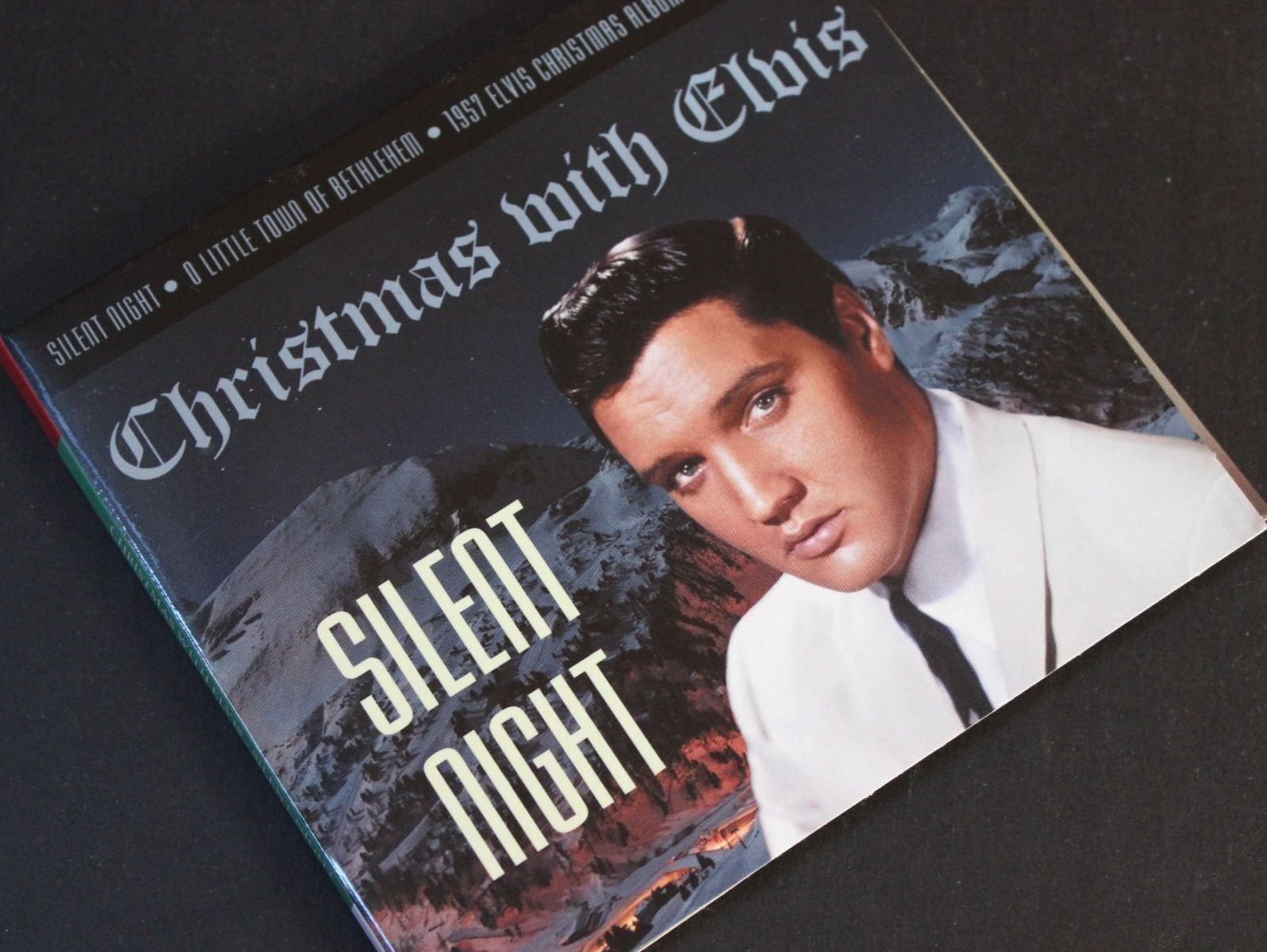 CDs: Elvis Presley - Silent Night Weihnachts-CD! – D'occasion à Tübach par JamesStone 1