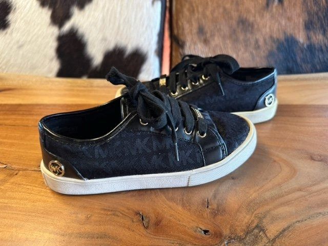 Michael Kors Scarpe per ragazzi: Michael Kors Sneakers 31 – Usato da Lömmenschwil venduto da classico01 1