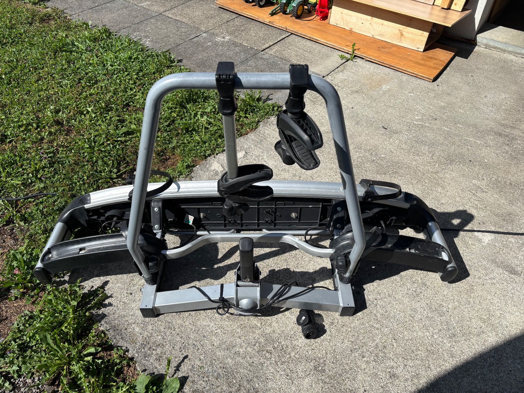 Travi: Thule Fahrradträger – Usato da Schwyz venduto da rudilov 2
