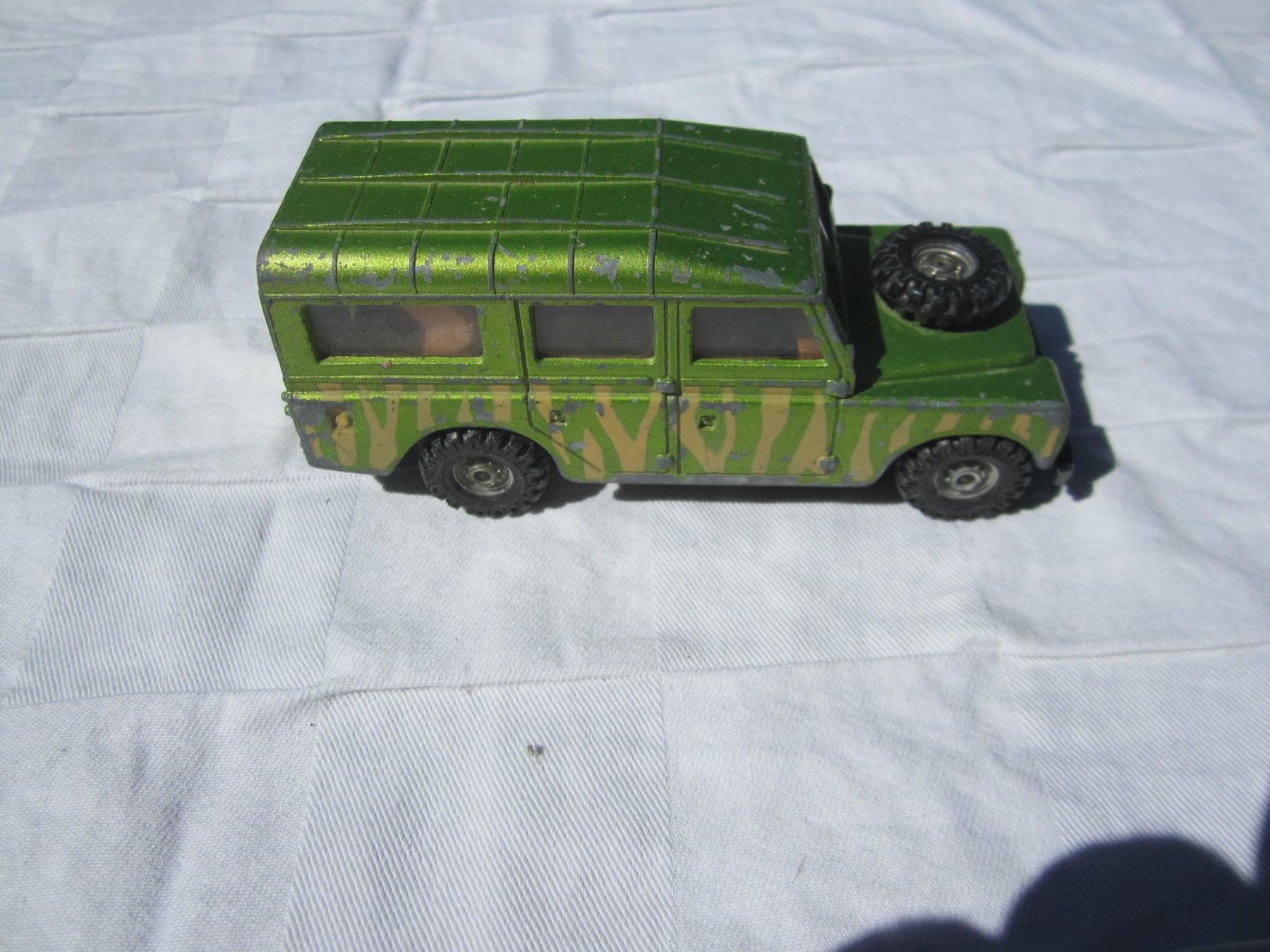 Land Rover Modellini d'auto: Land Rover 109 w.b. Corgi – Difettoso da Tramelan venduto da Tors 3